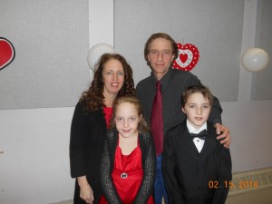Janine & Gerard Carratura Sr with children Shannon & Gerard Jr